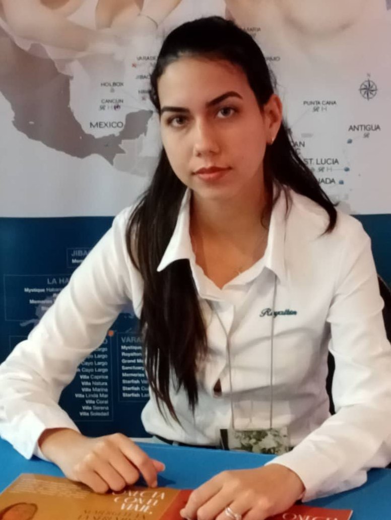 Arlety Cañizares Cruz, ejecutiva de ventas MICE de Blue Diamond Resorts Cuba.