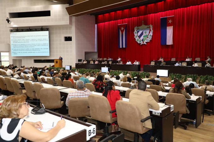 Cuba presenta transformaciones económicas ante recrudecimiento del bloqueo estadounidense