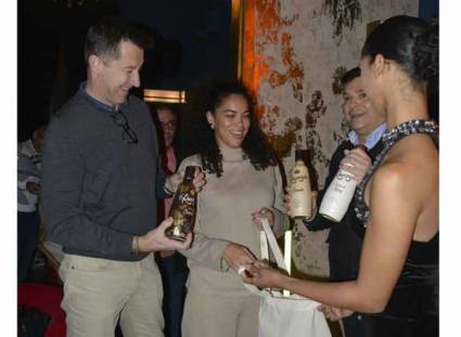 Havana Club Internacional presenta dos bebidas de Ruavieja en Cuba
