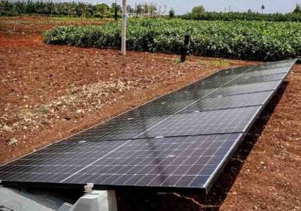Incrementa Holguín sistemas de abasto con paneles solares